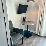 Airport Hotel apartamentowy Garder