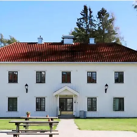 Airport Hotel apartamentowy 3*
